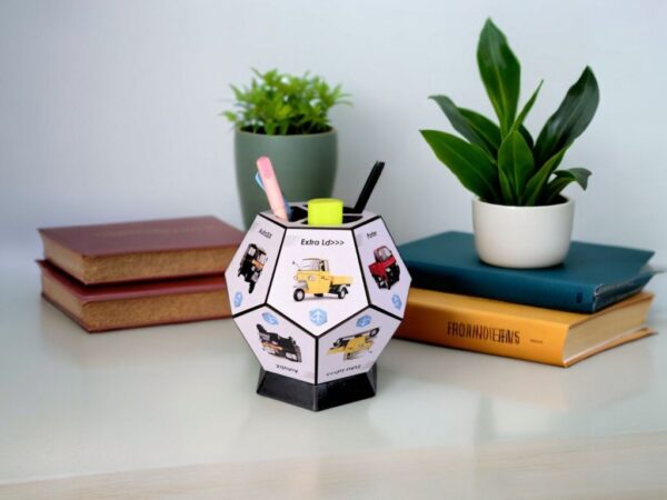 Desk Wooden Rotating Pen Stand Calendar